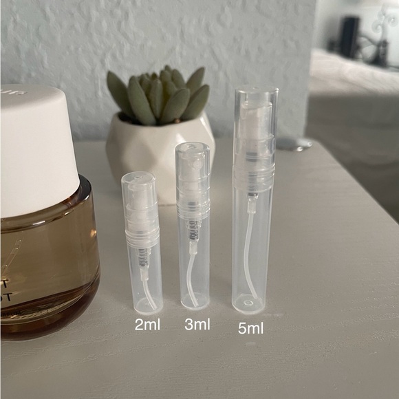 Phlur Soft Spot - Picture 2 of 2